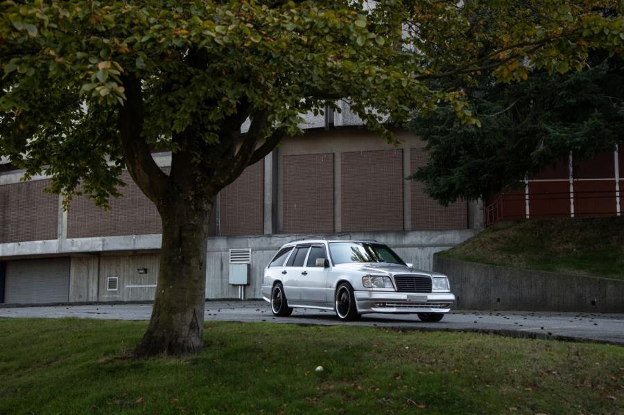  Mercedes-Benz 300 TE 4Matic (S124) 1993 года  (фото 19 из 89)